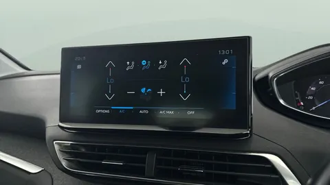 Thumbnail image for the Peugeot 3008 1.2 PureTech Allure Premium   EAT
