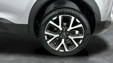 Thumbnail image for the Citroën C5 Aircross 1.5 BlueHDi Flair Plus
