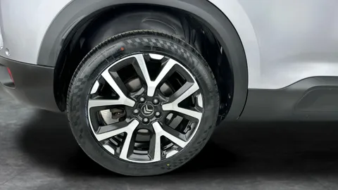 Thumbnail image for the Citroën C5 Aircross 1.5 BlueHDi Flair Plus
