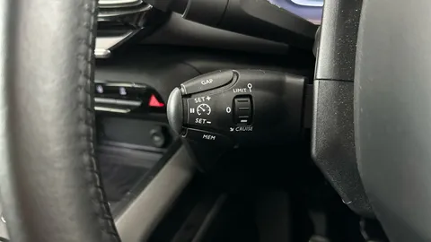 Thumbnail image for the Citroën C5 Aircross 1.5 BlueHDi Flair Plus