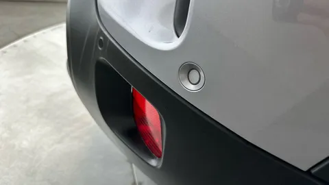 Thumbnail image for the Citroën C5 Aircross 1.5 BlueHDi Flair Plus