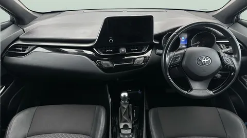 Thumbnail image for the Toyota C-HR 1.8 VVT-h GPF Design    CVT