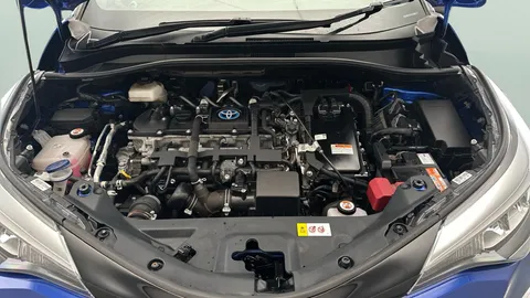 Thumbnail image for the Toyota C-HR 1.8 VVT-h GPF Design    CVT