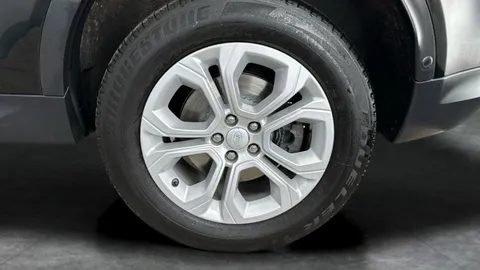Thumbnail image for the Land Rover Discovery Sport 2.0 D200 MHEV S   4WD