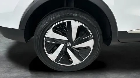 Thumbnail image for the Mg Mg Zs 72.6kWh Trophy Connect Long Range