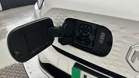Thumbnail image for the Mg Mg Zs 72.6kWh Trophy Connect Long Range