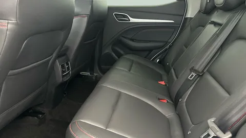 Thumbnail image for the Mg Mg Zs 72.6kWh Trophy Connect Long Range