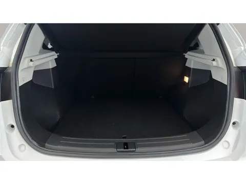 Thumbnail image for the Mg Mg Zs 72.6kWh Trophy Connect Long Range