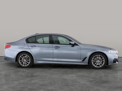 Thumbnail image for the BMW 5 Series 2.0 520d MHT M Sport