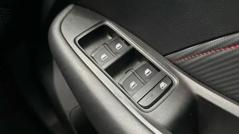Thumbnail image for the Mg Mg Zs 72.6kWh Trophy Connect Long Range