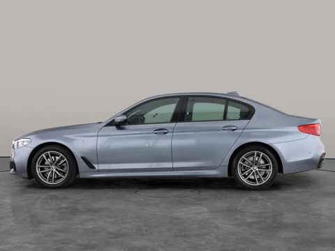 Thumbnail image for the BMW 5 Series 2.0 520d MHT M Sport