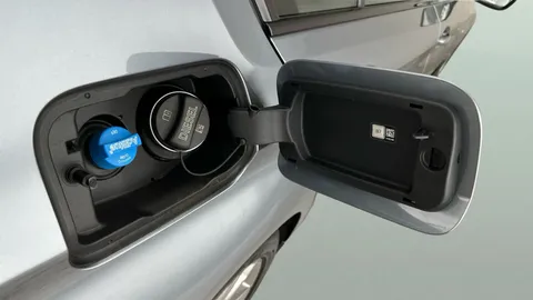 Thumbnail image for the BMW 5 Series 2.0 520d MHT M Sport