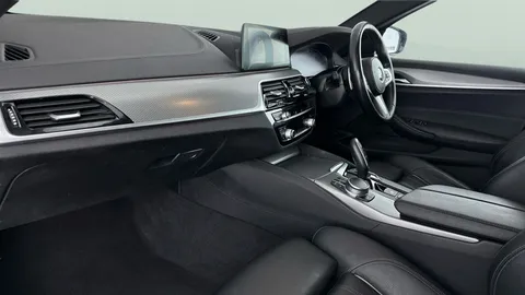 Thumbnail image for the BMW 5 Series 2.0 520d MHT M Sport