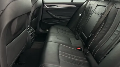 Thumbnail image for the BMW 5 Series 2.0 520d MHT M Sport