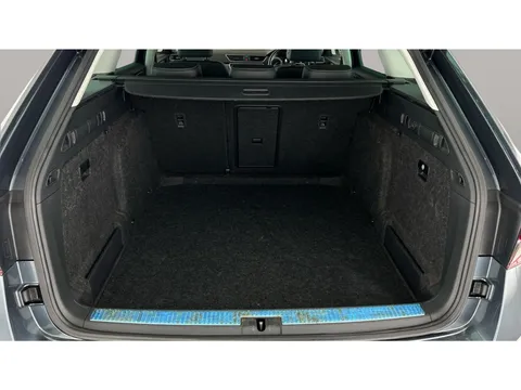 Thumbnail image for the Škoda Superb 2.0 TDI SE L   DSG