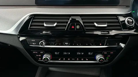 Thumbnail image for the BMW 5 Series 2.0 520d MHT M Sport