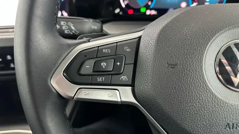 Thumbnail image for the Volkswagen Golf 2.0 TDI Style   DSG