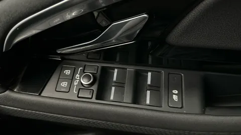 Thumbnail image for the Land Rover Range Rover Evoque 1.5 P300e 12.2kWh S   Plug-in  4WD