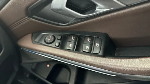 Thumbnail image for the BMW 3 Series 2.0 330e 12kWh M Sport   Plug-in