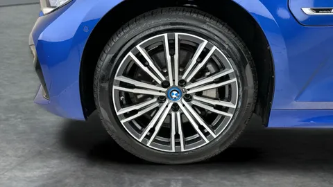 Thumbnail image for the BMW 3 Series 2.0 330e 12kWh M Sport Touring  Plug-in