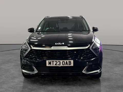 Thumbnail image for the Kia Sportage 1.6 T-GDi 13.8kWh 4   Plug-in  AWD