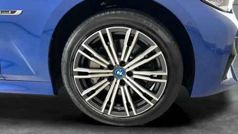 Thumbnail image for the BMW 3 Series 2.0 330e 12kWh M Sport Touring  Plug-in