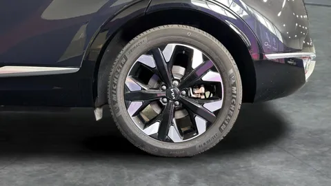 Thumbnail image for the Kia Sportage 1.6 T-GDi 13.8kWh 4   Plug-in  AWD