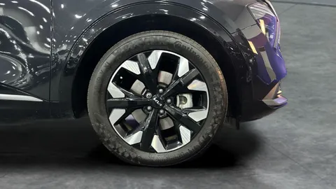 Thumbnail image for the Kia Sportage 1.6 T-GDi 13.8kWh 4   Plug-in  AWD
