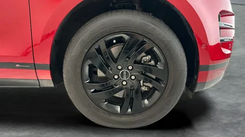 Thumbnail image for the Land Rover Range Rover Evoque 1.5 P300e 12.2kWh R-Dynamic S   Plug-in  4WD