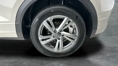 Thumbnail image for the Volkswagen T-Roc 1.5 TSI R-Line   DSG