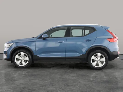 Thumbnail image for the Volvo XC40 2.0 B3 MHEV Core    DCT