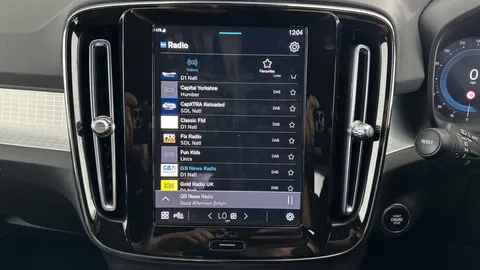 Thumbnail image for the Volvo XC40 2.0 B3 MHEV Core    DCT