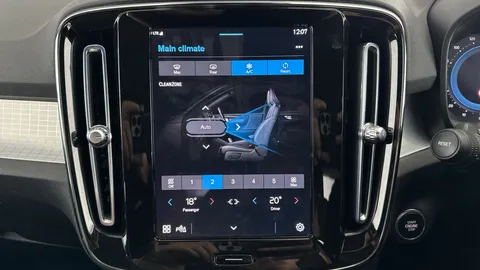 Thumbnail image for the Volvo XC40 2.0 B3 MHEV Core    DCT