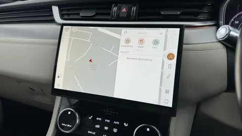 Thumbnail image for the Jaguar F-Pace 2.0 D200 MHEV R-Dynamic SE   AWD
