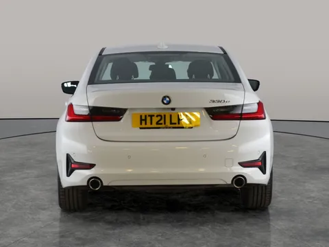 Thumbnail image for the BMW 3 Series 2.0 330e 12kWh SE Pro   Plug-in