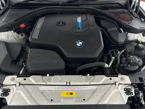 Thumbnail image for the BMW 3 Series 2.0 330e 12kWh SE Pro   Plug-in