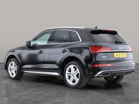 Thumbnail image for the Audi Q5 2.0 TDI 40 S line   S Tronic quattro