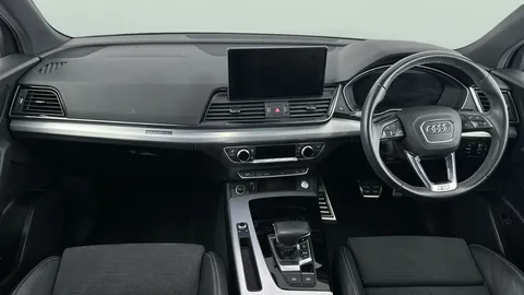 Thumbnail image for the Audi Q5 2.0 TDI 40 S line   S Tronic quattro