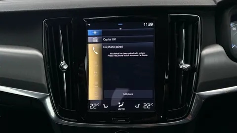 Thumbnail image for the Volvo S90 2.0 T4 Momentum Plus