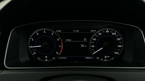Thumbnail image for the Volkswagen Golf 1.5 TSI EVO R-Line Edition   DSG