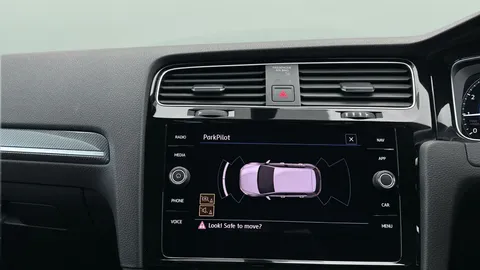 Thumbnail image for the Volkswagen Golf 1.5 TSI EVO R-Line Edition   DSG