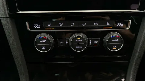 Thumbnail image for the Volkswagen Golf 1.5 TSI EVO R-Line Edition   DSG