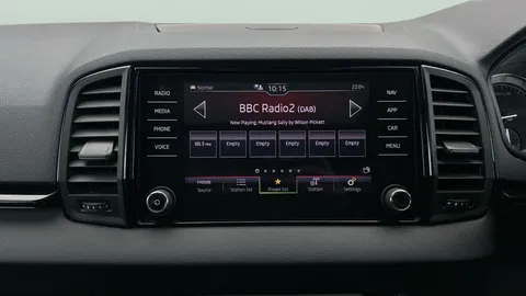 Thumbnail image for the Škoda Karoq 1.5 TSI ACT SportLine   DSG