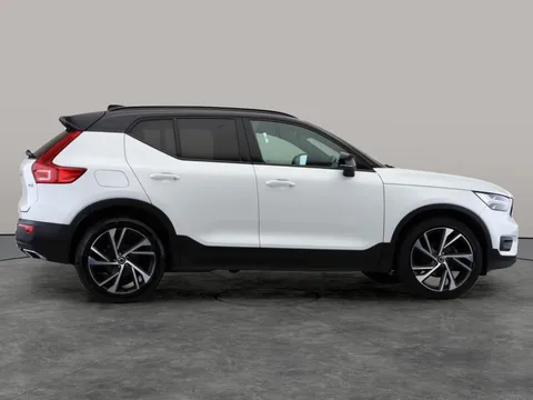 Thumbnail image for the Volvo XC40 2.0 D3 R-Design Pro