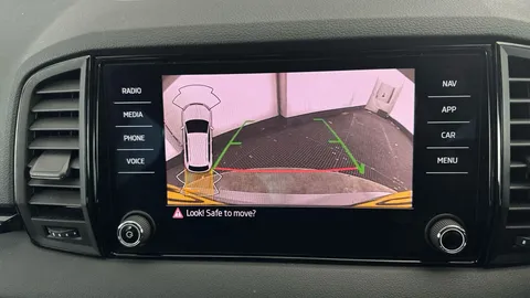 Thumbnail image for the Škoda Karoq 1.5 TSI ACT SportLine   DSG