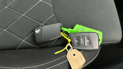 Thumbnail image for the Škoda Karoq 1.5 TSI ACT SportLine   DSG