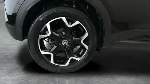Thumbnail image for the Vauxhall Mokka Electric 50kWh Ultimate
