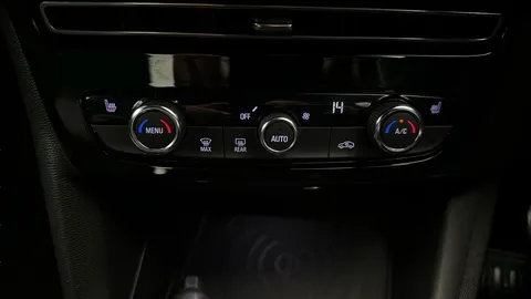 Thumbnail image for the Vauxhall Mokka Electric 50kWh Ultimate