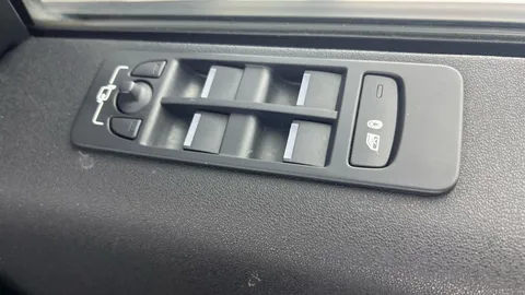 Thumbnail image for the Land Rover Discovery Sport 2.0 D165 MHEV R-Dynamic S Plus   4WD