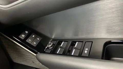Thumbnail image for the Land Rover Range Rover Velar 2.0 D200 MHEV R-Dynamic HSE   4WD